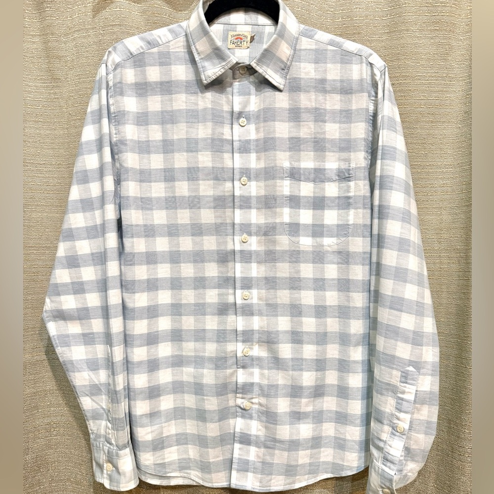 Faherty Light Gray and Blue Checkered Button Down Linen Shirt - Medium